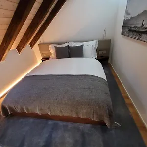Le Bijou Lintheschergasse / Hb Apartment Zurich