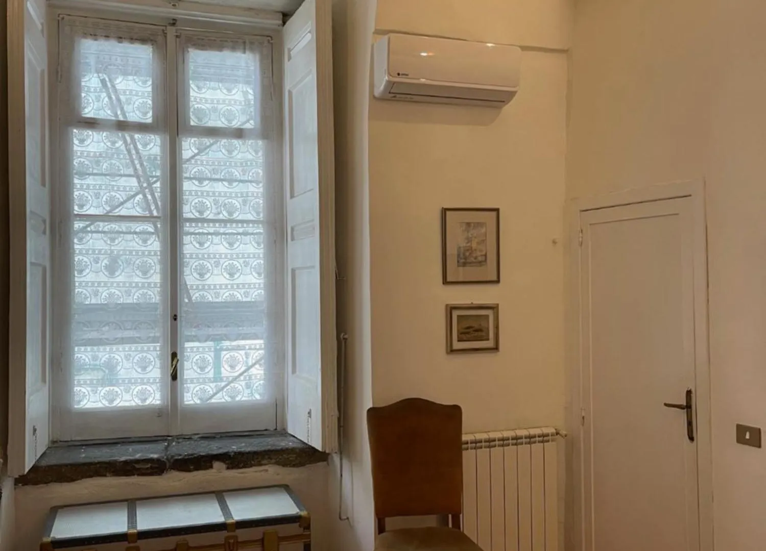 The Saint'S Library Loft In Historical Palace Apartment Naples Italy