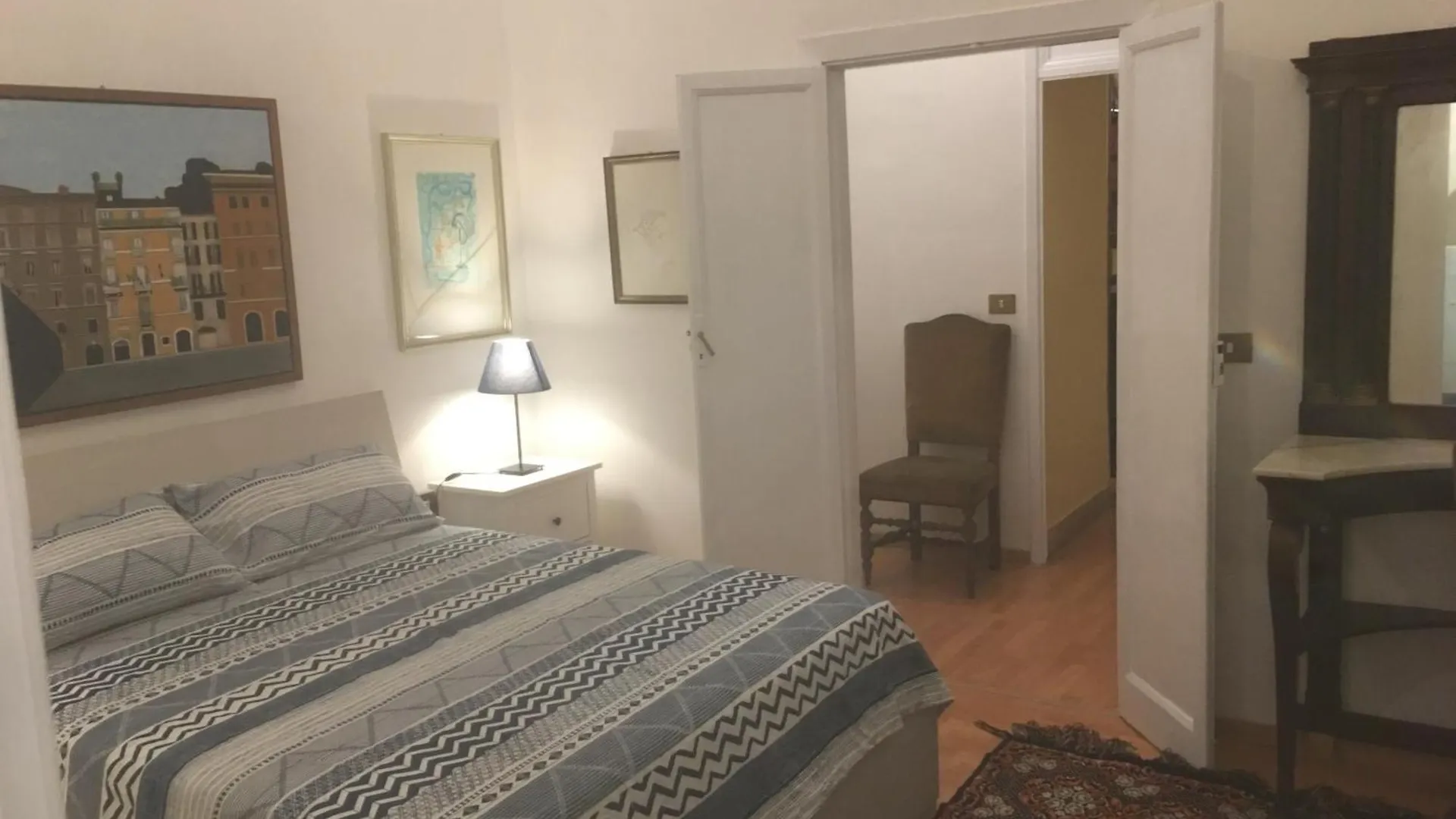 The Saint'S Library Loft In Historical Palace Apartment Naples